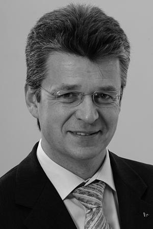 Dr. Stefan Hoffmann