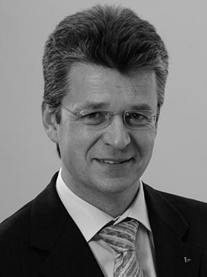 Dr. Stefan Hoffmann